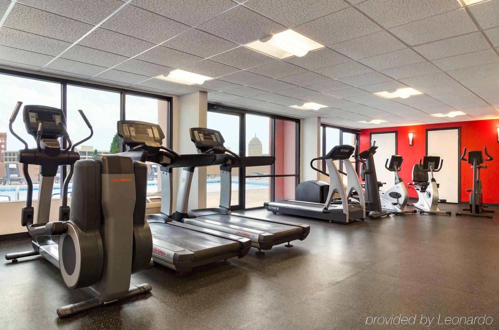 Rochester Riverside Hotel Экстерьер фото